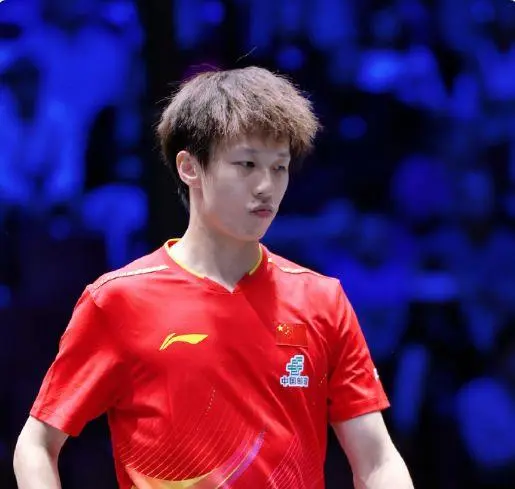 樊振东正式签约德国萨尔布吕肯俱乐部征战德甲乒乓球联赛