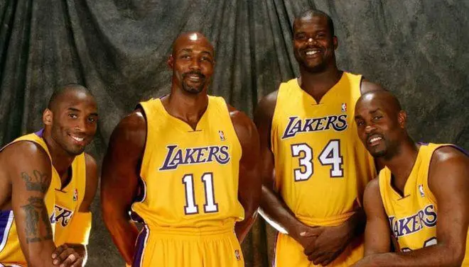 洛杉矶湖人队近期展现强劲实力，成为NBA联盟当前战绩最佳球队