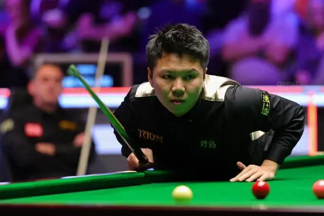 奥沙利文坦言失利原因 周跃龙爆冷晋级英锦赛16强 中国选手占据7席