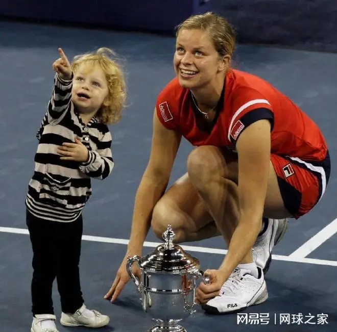 中国网球老将张帅斩获年度最佳妈妈级球员称号